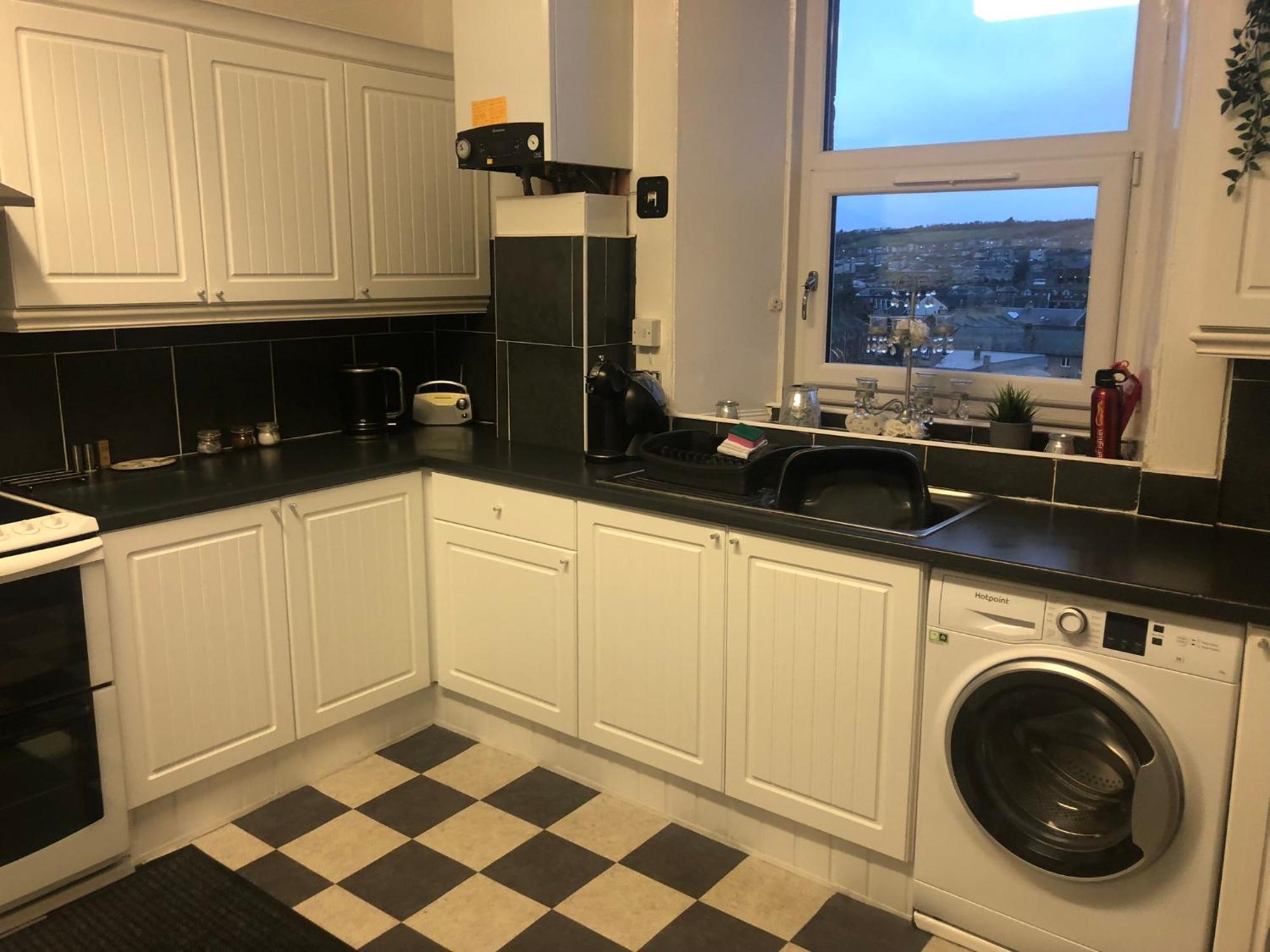 Captivating 2-Bed Apartment In Isle Of Bute Ротсей Экстерьер фото